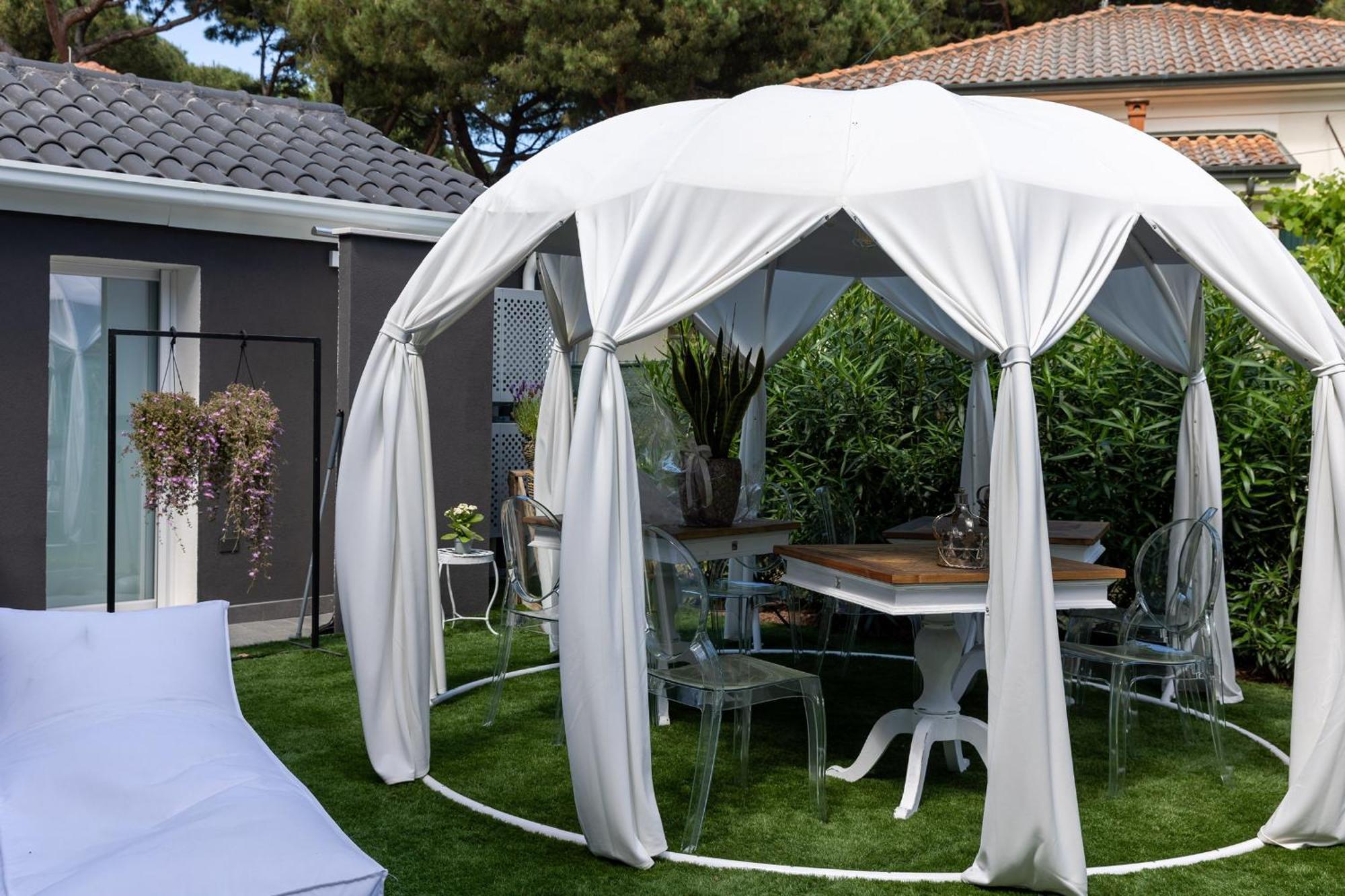 Villa Monti Suites&Aparts Cesenatico Zewnętrze zdjęcie