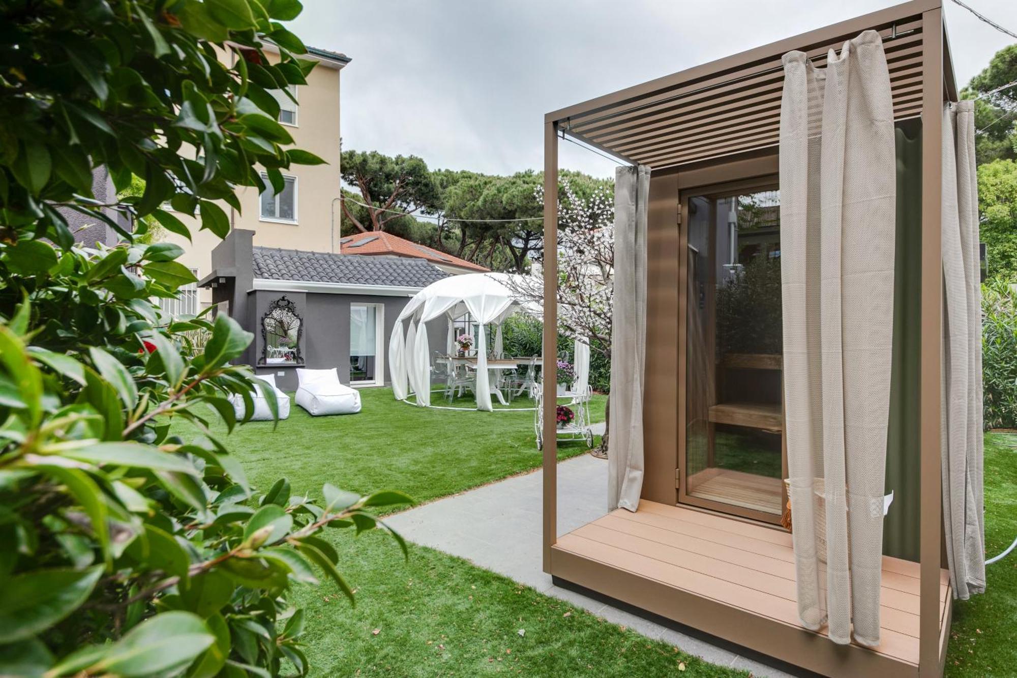 Villa Monti Suites&Aparts Cesenatico Zewnętrze zdjęcie